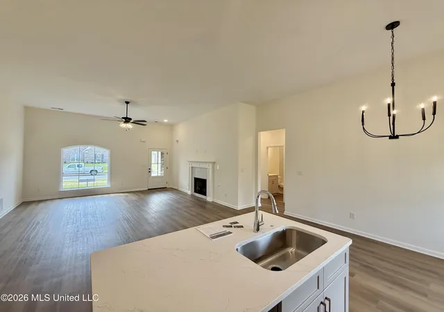 Photo 4 of Single family home for sale at 1088 Great Glen Dr, Southaven, MS 38671 | MLS# 4150367 | Listing updated on 2026-09-18