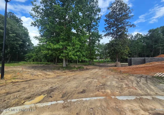 Homes for sale in Diamondhead, MS | 5516 Maluhia Cv, Diamondhead, MS 39525 | MLS# 4150403