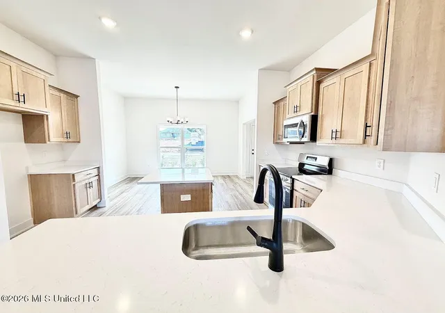 3rd image of 14142 Hartland Dr, Gulfport, MS 39503 | MLS# 4150423