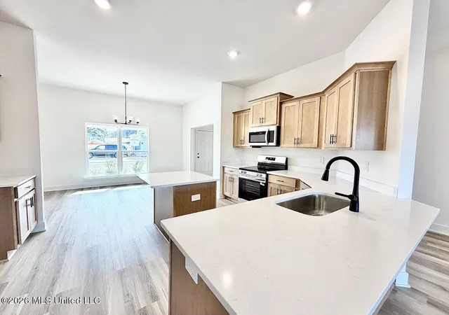 4th image of 14142 Hartland Dr, Gulfport, MS 39503 | MLS# 4150423