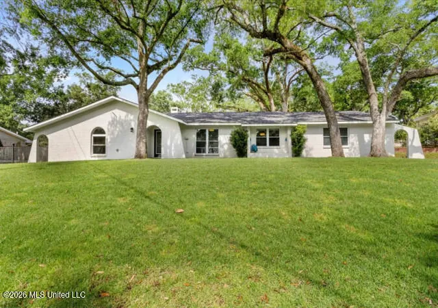 Photo 2 of Single family home for sale at 5913 David Davis Pl, Ocean Springs, MS 39564 | MLS# 4150443 | Listing updated on 2026-08-16