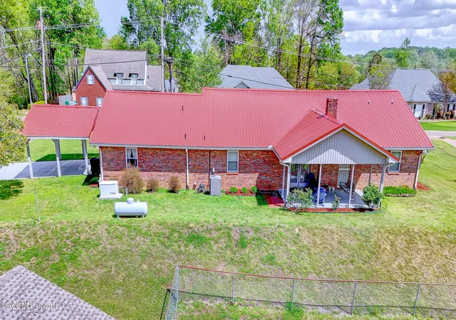 4th image of 444 Ridgewood, Vicksburg, MS 39180 | MLS# 4152906