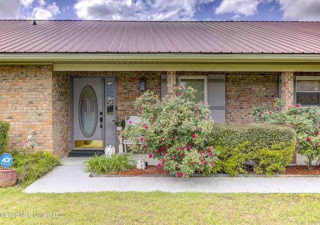 5th image of 444 Ridgewood, Vicksburg, MS 39180 | MLS# 4152906