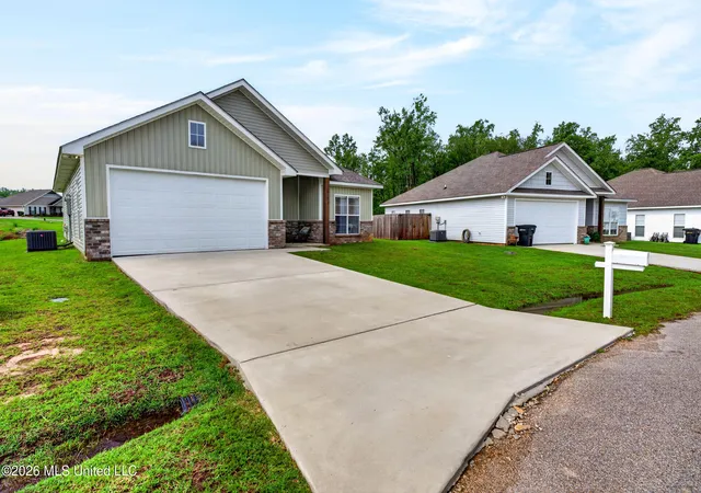 Homes for sale in Petal, MS | 17 Karpen Dr, Petal, MS 39465 | MLS# 4150676