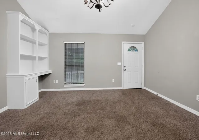 Photo 3 of Single family home for sale at 1407 Summit Ave, Jackson, MS 39212 | MLS# 4154002 | Listing updated on 2026-09-15