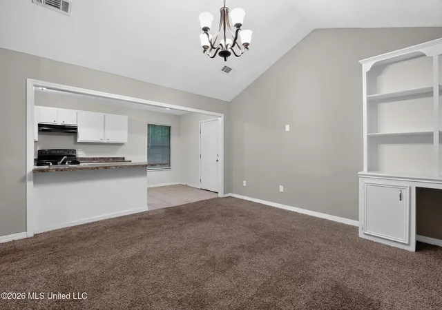 Photo 4 of Single family home for sale at 1407 Summit Ave, Jackson, MS 39212 | MLS# 4154002 | Listing updated on 2026-09-15