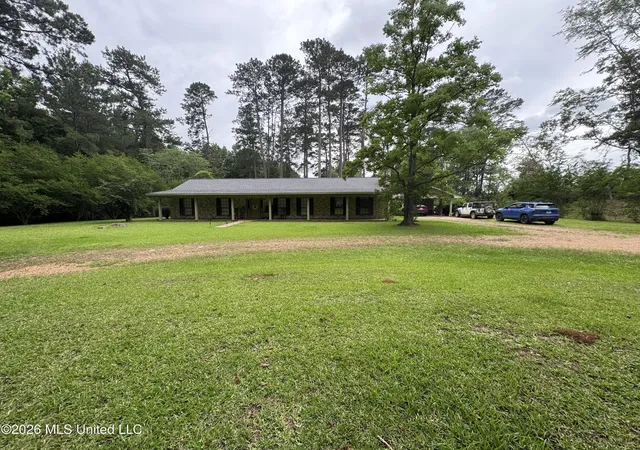Homes for sale in Centreville, MS | 2216 Cane Creek Rd, Centreville, MS 39631 | MLS# 4150508