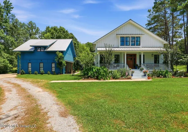 Photo 3 of Single family home for sale at 249 Normandy Cir, Madison, MS 39110 | MLS# 4152371 | Listing updated on 2026-07-17
