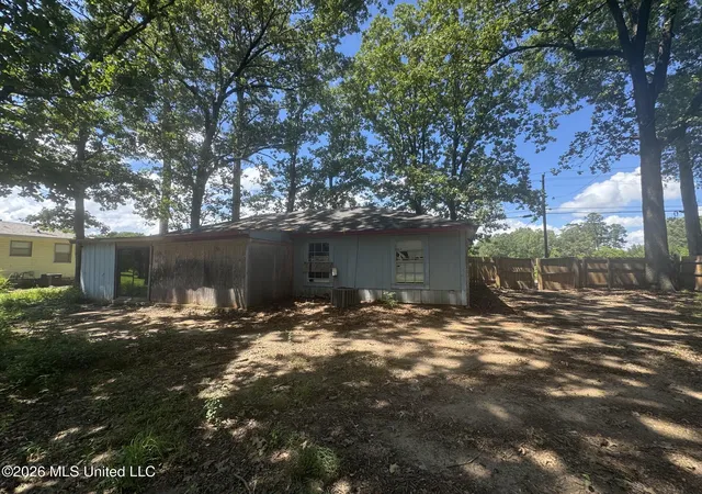 Homes for sale in Jackson, MS | 721 Mccluer Rd, Jackson, MS 39212 | MLS# 4150591
