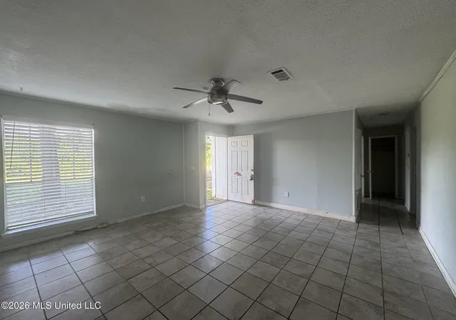 Homes for sale in Jackson, MS | 721 Mccluer Rd, Jackson, MS 39212 | MLS# 4150591