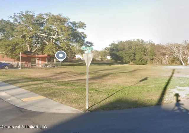 Homes for sale in Biloxi, MS | 396 Pearl St, Biloxi, MS 39530 | MLS# 4150631
