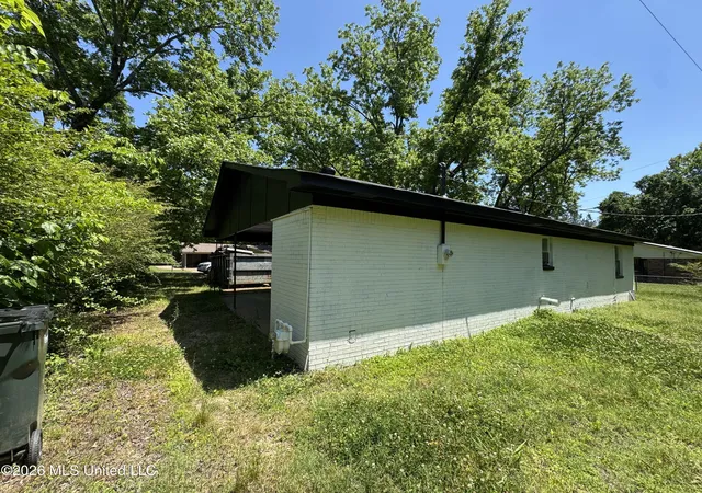 Homes for sale in Holly Springs, MS | 128 Isom Dr, Holly Springs, MS 38635 | MLS# 4150639