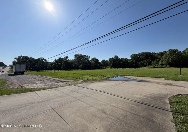 4th image of 00 S Hwy 61, Natchez, MS 39120 | MLS# 4152555