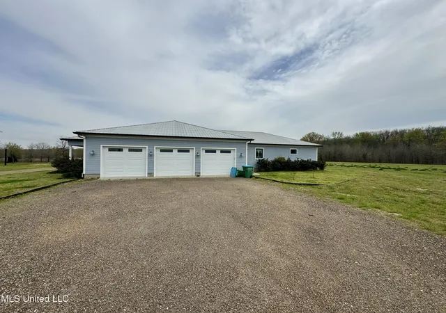 Homes for sale in Shaw, MS | 374 Fox Rd, Shaw, MS 38773 | MLS# 4151447