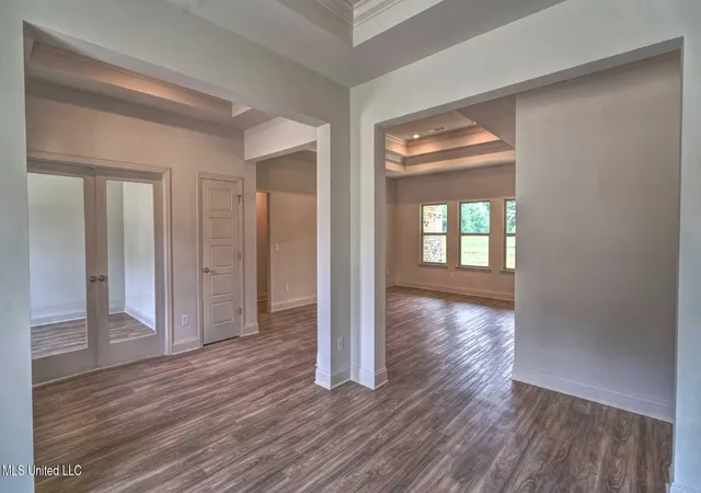 5th image of 303 Castlewood Cir, Canton, MS 39046 | MLS# 4150698