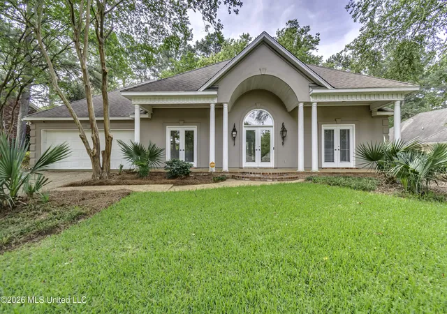 Photo 1 of Single family home for sale at 137 Whisper Lake Blvd, Madison, MS 39110 | MLS# 4151615 | Listing updated on 2026-09-29