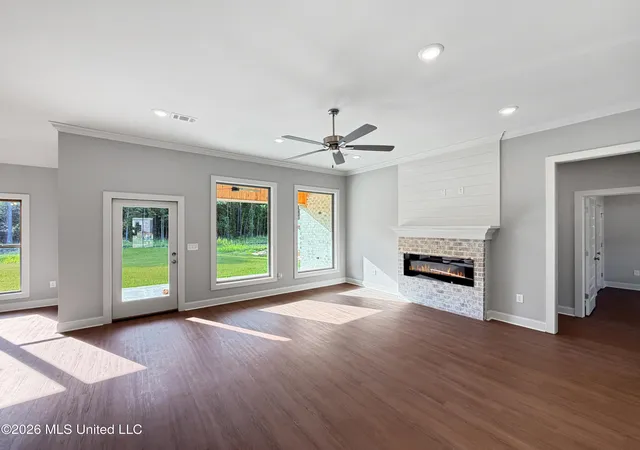 Photo 3 of Sale Pending at 217 Anderson Oaks Dr, Pearl, MS 39208 | MLS# 4150851 | Listing updated on 2026-09-28
