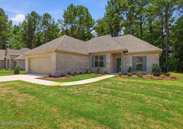 Photo 1 of Single family home for sale at 222 New Hvn Ln, Brandon, MS 39042 | MLS# 4150858 | Listing updated on 2026-09-21