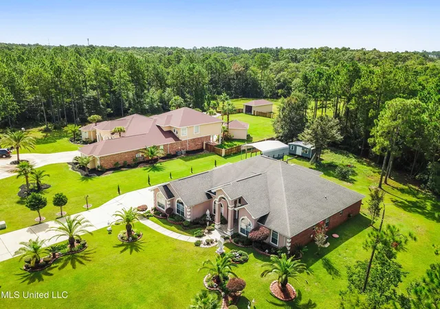 Photo 4 of Single family home for sale at 3199 Cypress Crk Dr, Diberville, MS 39540 | MLS# 4150722 | Listing updated on 2026-09-15