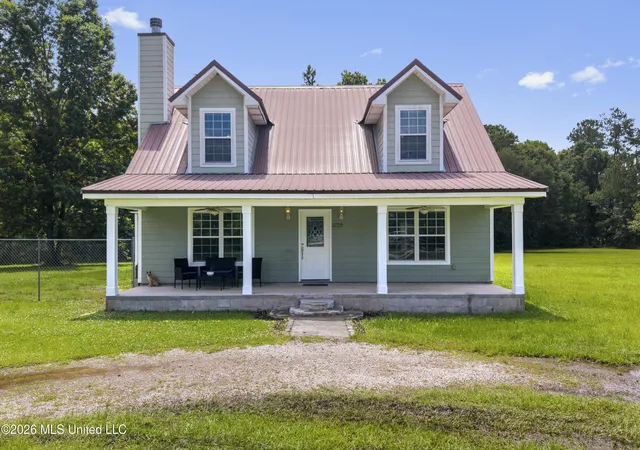 1st image of 11729 Bell Ave, Biloxi, MS 39532 | MLS# 4153936