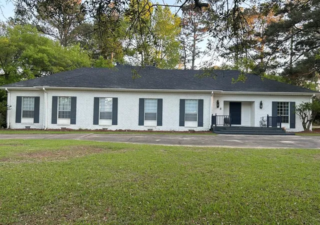 Homes for sale in Mc Comb, MS | 1605 Lissa Dr, Mc Comb, MS 39648 | MLS# 4150807