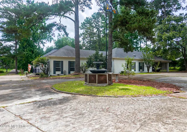 Homes for sale in Mc Comb, MS | 1605 Lissa Dr, Mc Comb, MS 39648 | MLS# 4150807