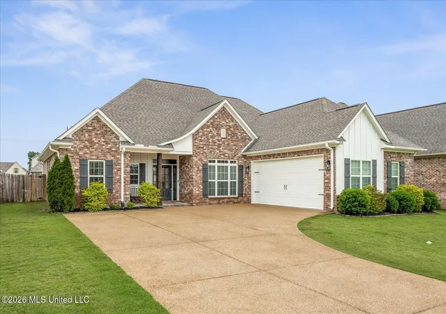 Homes for sale in Nesbit, MS | 2868 Liam Ln, Nesbit, MS 38651 | MLS# 4150767