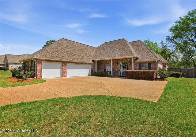 2nd image of 150 Sagefield Sq, Canton, MS 39046 | MLS# 4150975