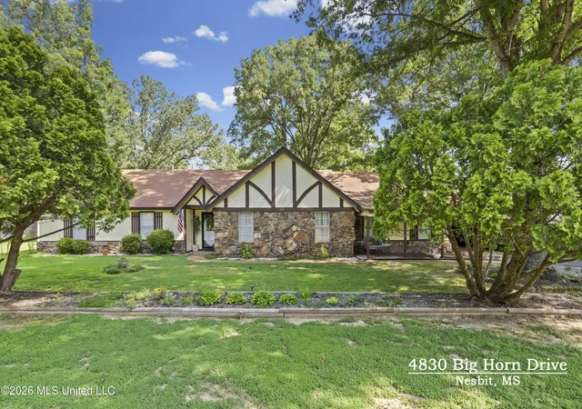 Homes for sale in Nesbit, MS | 4830 S Big Horn Dr, Nesbit, MS 38651 | MLS# 4154490