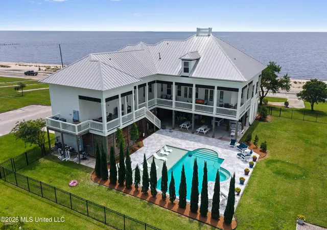 Homes for sale in Waveland, MS | 300 S Beach Blvd, Waveland, MS 39576 | MLS# 4151036