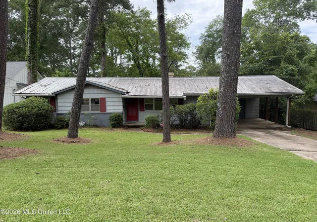 Photo 1 of Single family home for sale at 1726 Winchester St, Jackson, MS 39211 | MLS# 4150999 | Listing updated on 2026-09-14