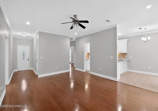 Photo 3 of Single family home for sale at 110 Live Oaks Blvd, Pearl, MS 39208 | MLS# 4151394 | Listing updated on 2026-10-02