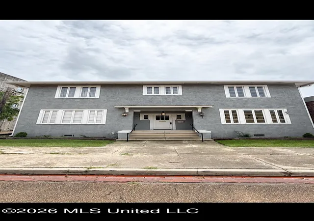 1st image of 113 N Union St, Natchez, MS 39120 | MLS# 4150965