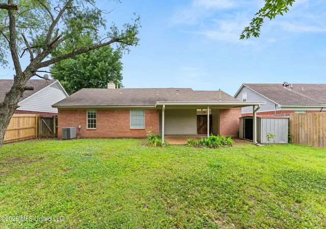 Homes for sale in Horn Lake, MS | 5652 Kentwood Dr, Horn Lake, MS 38637 | MLS# 4150905