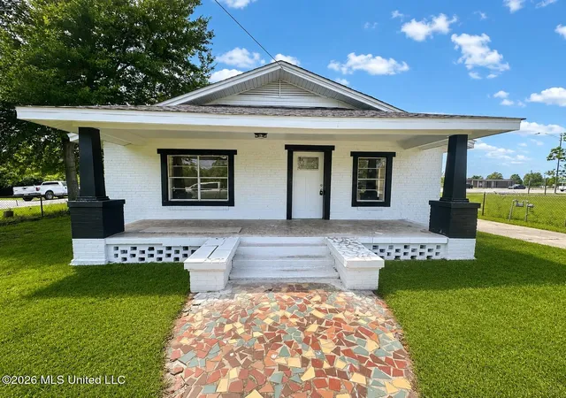 Photo 1 of Sale Pending at 8107 Alabama Ave, Gulfport, MS 39501 | MLS# 4150910 | Listing updated on 2026-07-31