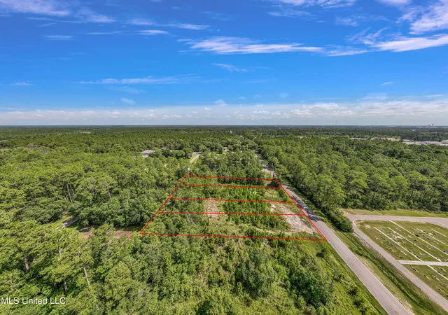 Photo 3 of Land for sale at 3009 39th Avenue, Gulfport, MS 39501 | MLS# 4150918 | Listing updated on 2026-05-29
