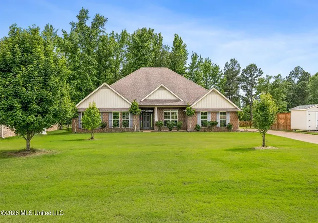 Homes for sale in Olive Branch, MS | 5475 Branchview Dr, Olive Branch, MS 38654 | MLS# 4151123