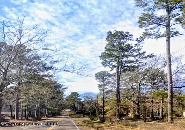 Photo 3 of Land for sale at Lake Shore Rd, Jackson, MS 39212 | MLS# 4150986 | Listing updated on 2026-05-29
