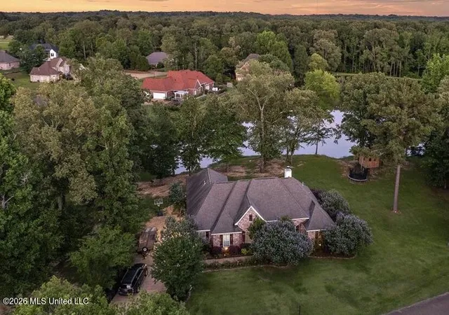 1st image of 6 Red Head Pt, Raymond, MS 39154 | MLS# 4151055