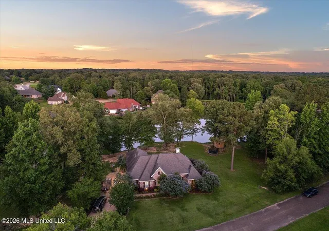 2nd image of 6 Red Head Pt, Raymond, MS 39154 | MLS# 4151055