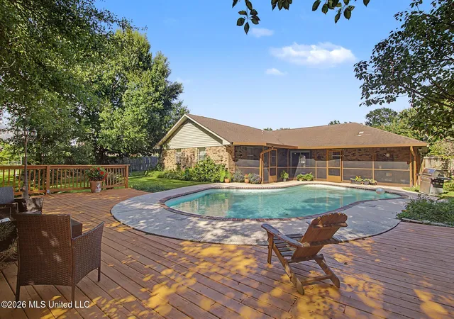 Photo 3 of Single family home for sale at 615 N Haven Dr, Biloxi, MS 39532 | MLS# 4150997 | Listing updated on 2026-09-13