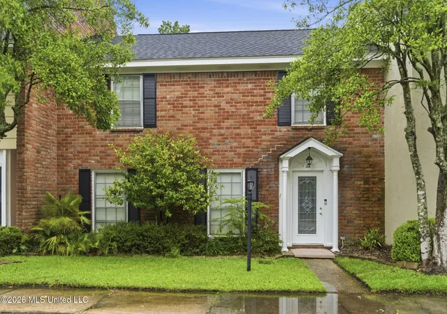 Photo 2 of Townhouse for sale at 10 Independence Dr, Gulfport, MS 39507 | MLS# 4150983 | Listing updated on 2026-07-28