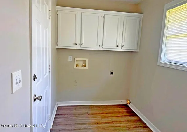 Photo 4 of Single family home for sale at 305 Alder Cvs, Pearl, MS 39208 | MLS# 4151194 | Listing updated on 2026-09-21