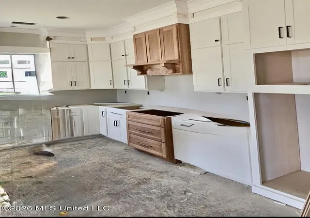 Photo 3 of Single family home for sale at 4823 Parish Row, Olive Branch, MS 38654 | MLS# 4151042 | Listing updated on 2026-08-07
