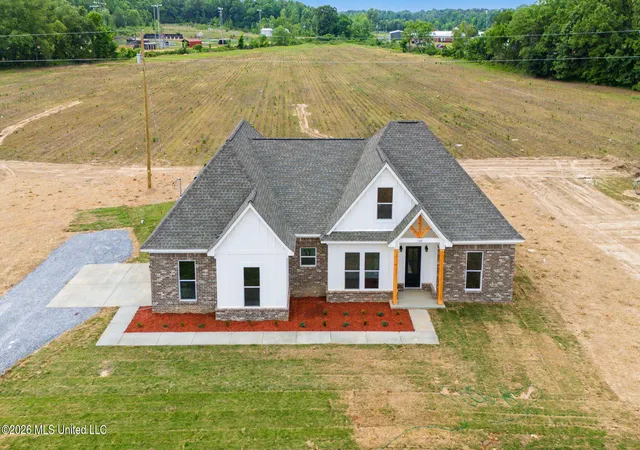 Homes for sale in Coldwater, MS | 537 Old Memphis Oxford Rd, Coldwater, MS 38618 | MLS# 4151073