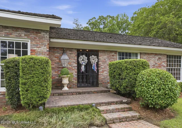 2nd image of 3702 Old Canton Rd, Jackson, MS 39216 | MLS# 4151119