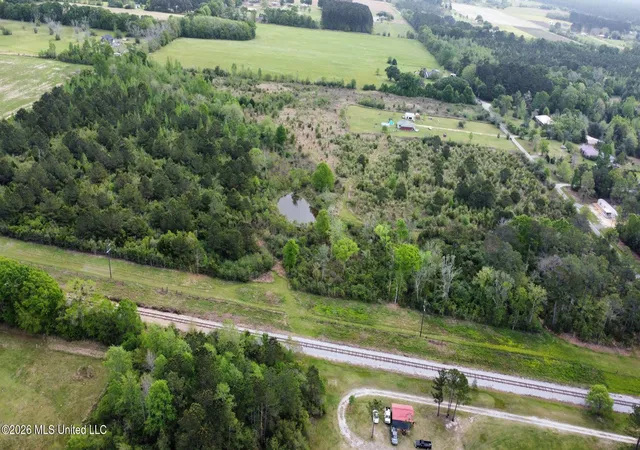 3rd image of 6211 Wesley Powell Rd, Lucedale, MS 39452 | MLS# 4151090