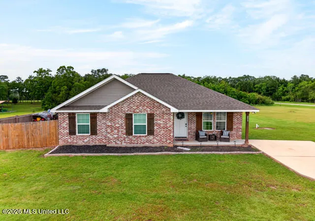 Homes for sale in Perkinston, MS | 8405 Mint Julep Dr, Perkinston, MS 39573 | MLS# 4151088