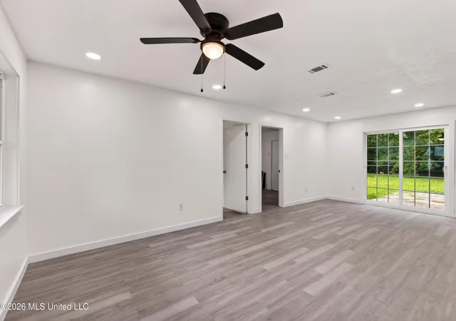 Photo 4 of Sale Pending at 116 Imilda Dr, Gulfport, MS 39503 | MLS# 4151099 | Listing updated on 2026-07-12