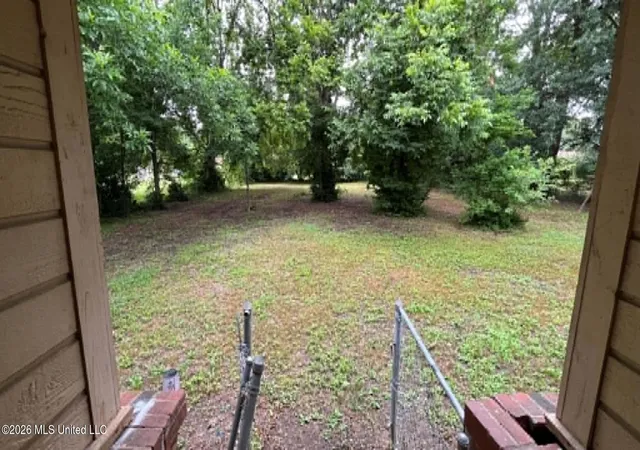 Homes for sale in Greenville, MS | 230 S Colorado St, Greenville, MS 38703 | MLS# 4151171